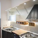 Pied A Terre - La Apartment