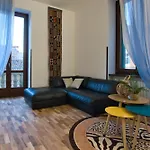Pied A Terre - La Apartment *