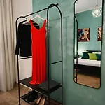 Apartment Pied A Terre - La Verona