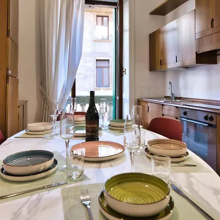 Pied A Terre - La فيرونا
