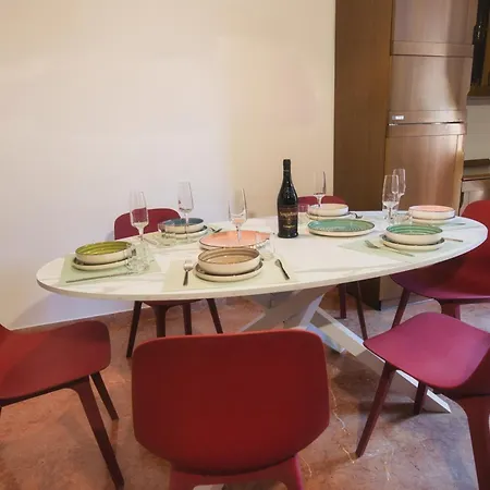 Pied A Terre - La شقة *