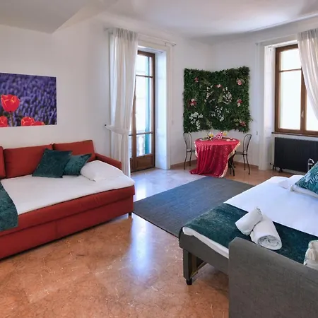 Pied A Terre - La * Verona